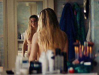 Actress - Malou Khebizi: Movie - Diamant brut